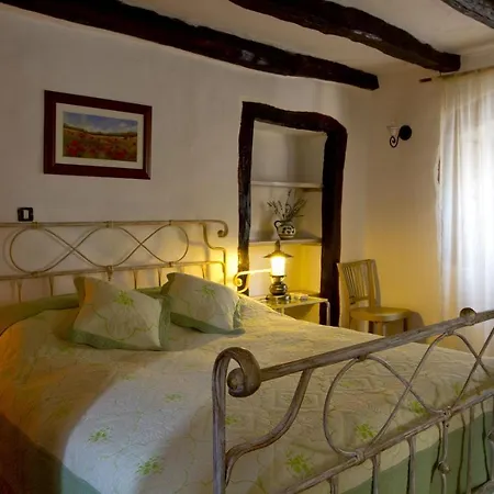 Apartment Jezenj